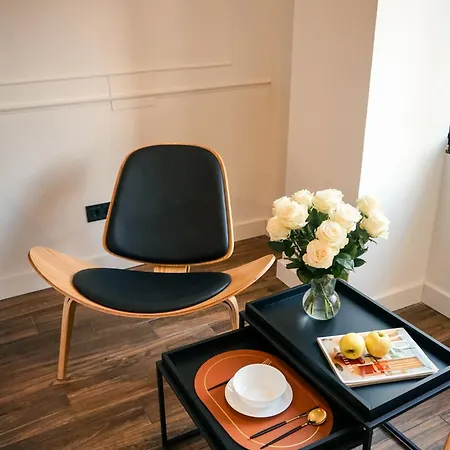 Apartment Triana 136 *